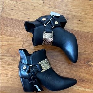 Just Cavalli Black and Gold Ankle Boots women size 35 us size 5